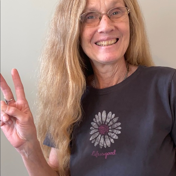Life is Good T-shirt - Picture 1 of 5